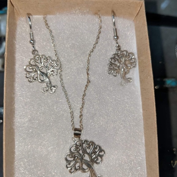 Sterling Tree of Life earrings and pendant set - Picture 1 of 4